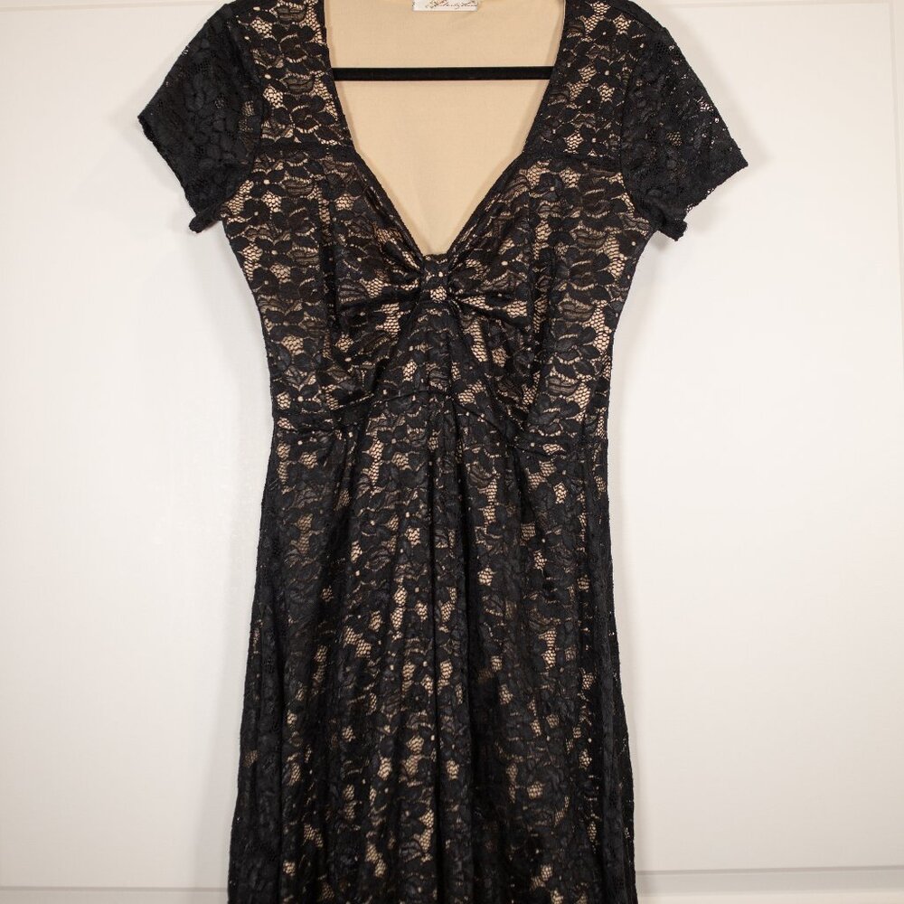 Liberty love black and nude lace dress